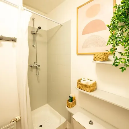 L'evasion Balcon Parking Gratuit Gare 15 Min Apartment