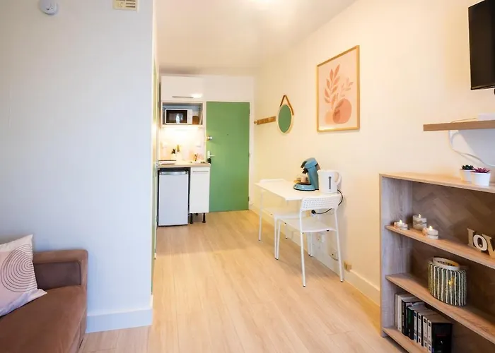 L'evasion Balcon Parking Gratuit Gare 15 Min Évreux